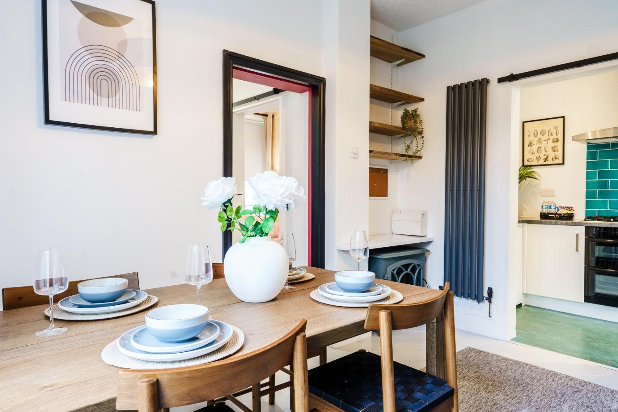 Inspohome Pontcanna Haven 2-Bed House Garden Netflix Games Freeparking Cardiff Exterior photo